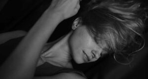 L’orgasme clitoridien : comprendre la joie et la complexité orgasme clitoridien