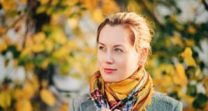 L’écharpe, un accessoire de mode incontournable qui réchauffe le cœur et le style écharpe accessoire de mode